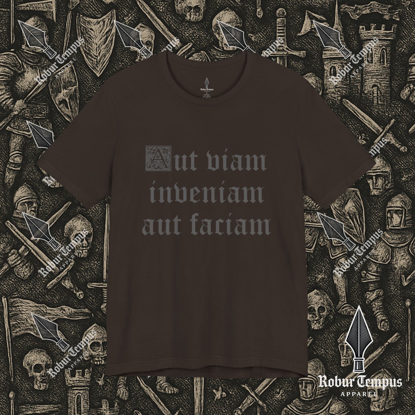 "I shall either find a way or make one" Latin T-Shirt